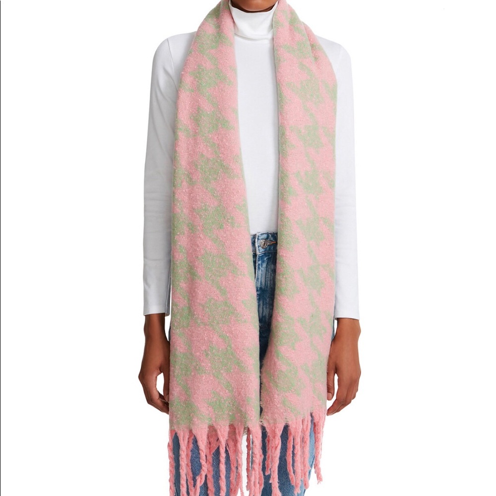 Steve Madden Pink and green houndstooth scarf super soft LUSH LUX